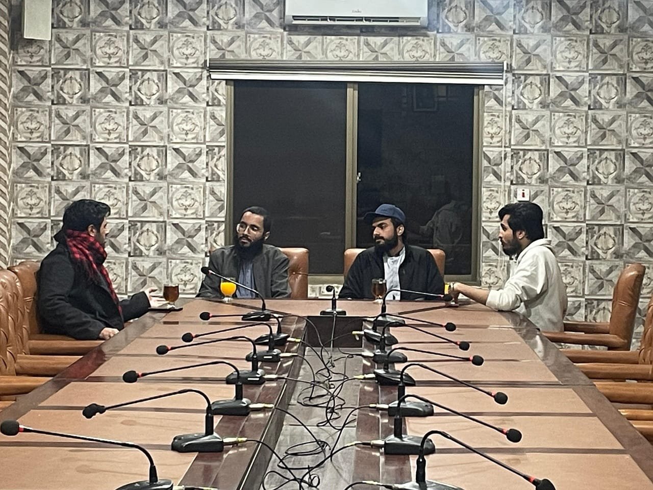 Cabinet Meetup